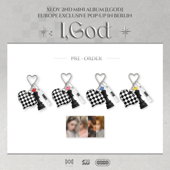 XLOV - [2026 XLOV [I,GOD] EUROPE EXCLUSIVE POP-UP MD] CUSHION KEYRING