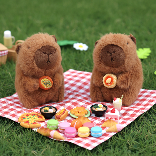 CAPYBARA - Food Capybara